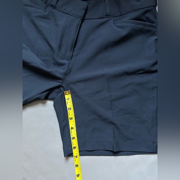 Adidas golf shorts - Picture 5 of 9